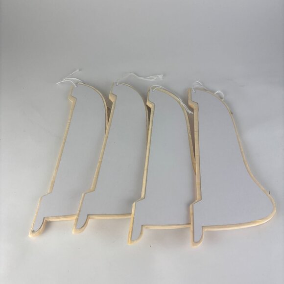 Elegant Wedding Decor Lot: 34 Honeycomb Bells & Just Married Banner - Picture 14 of 14